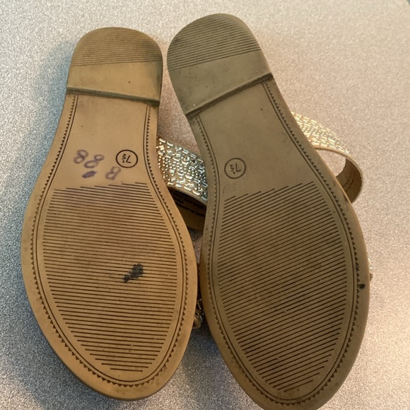 A new day - Kershaw embellished sandals. Size 7.5 - Picture 5 of 5